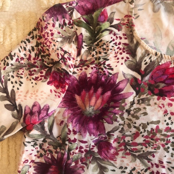 Haute Hippie Floral Crop Top - Picture 3 of 4